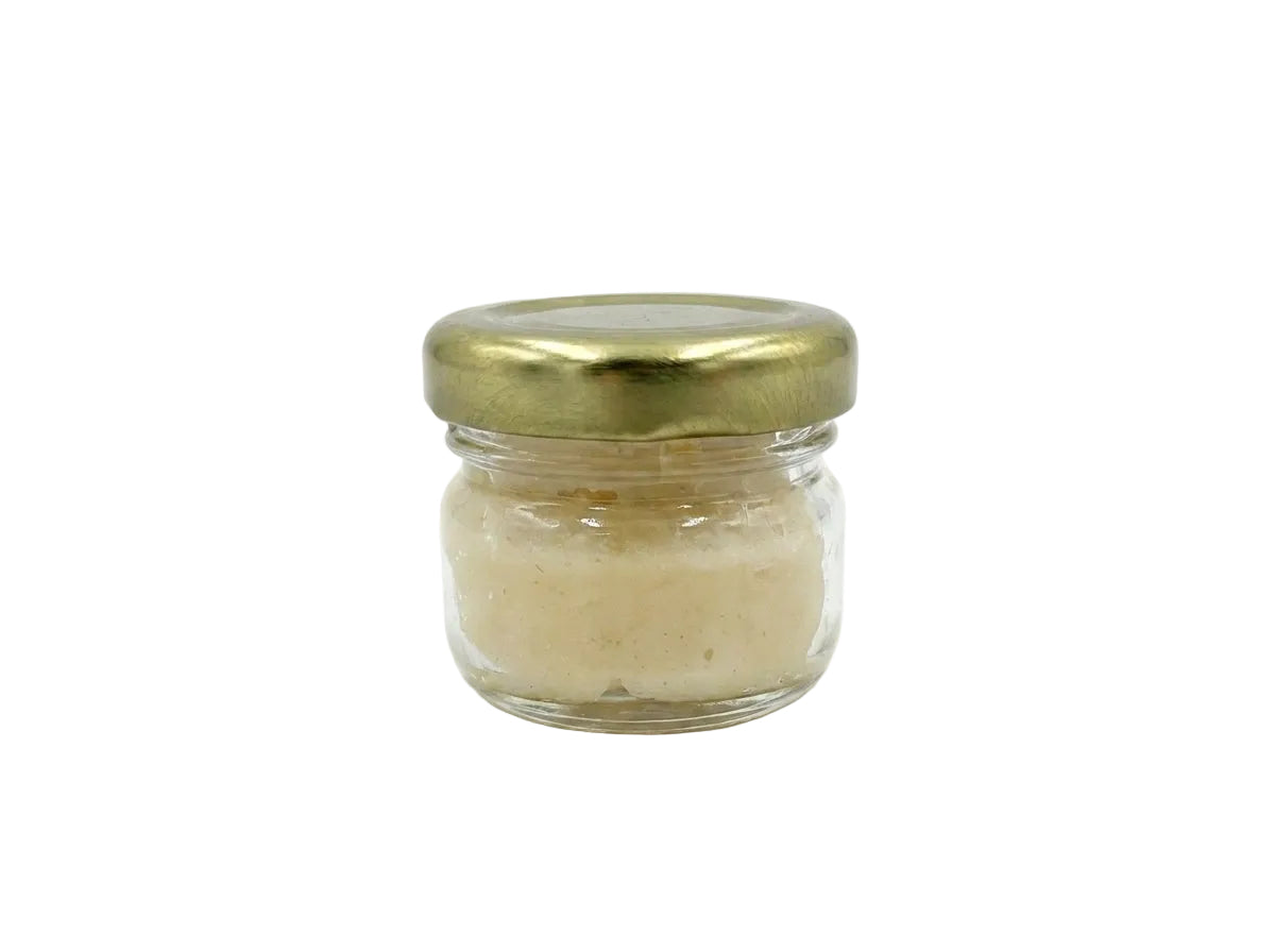 Pot de gelee royale fraiche et noble pour le soutien immunitaire et l anti age Orianza