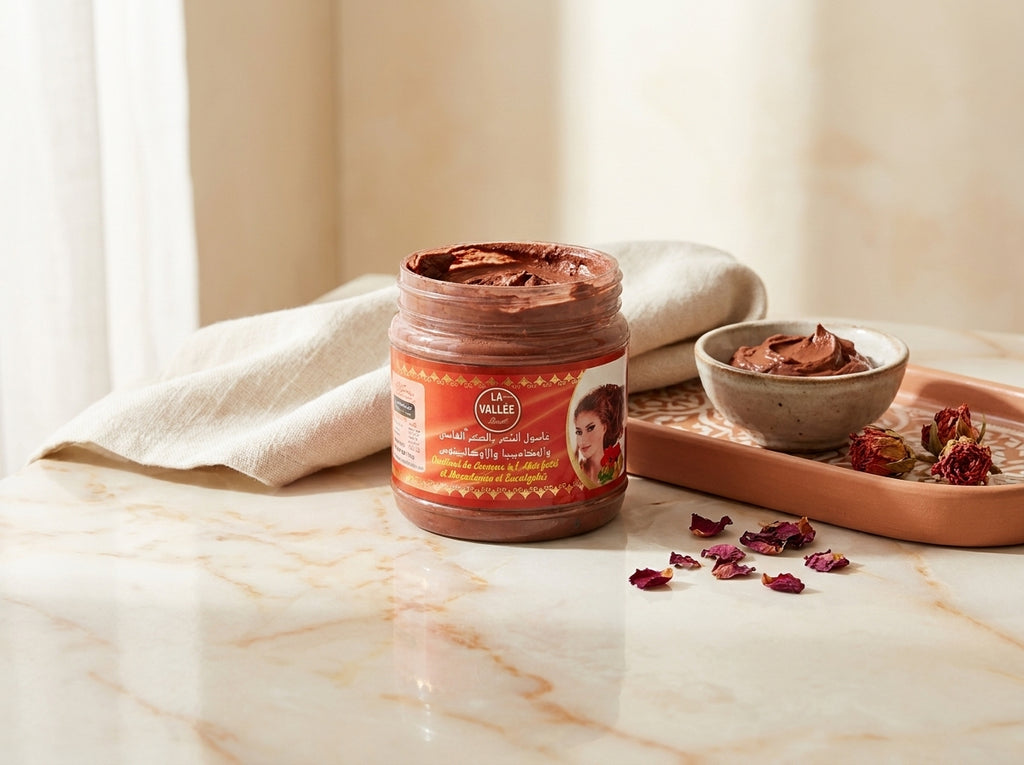 Soin traditionnel du hammam revisite a la creme de ghassoul purifiante et rose Orianza