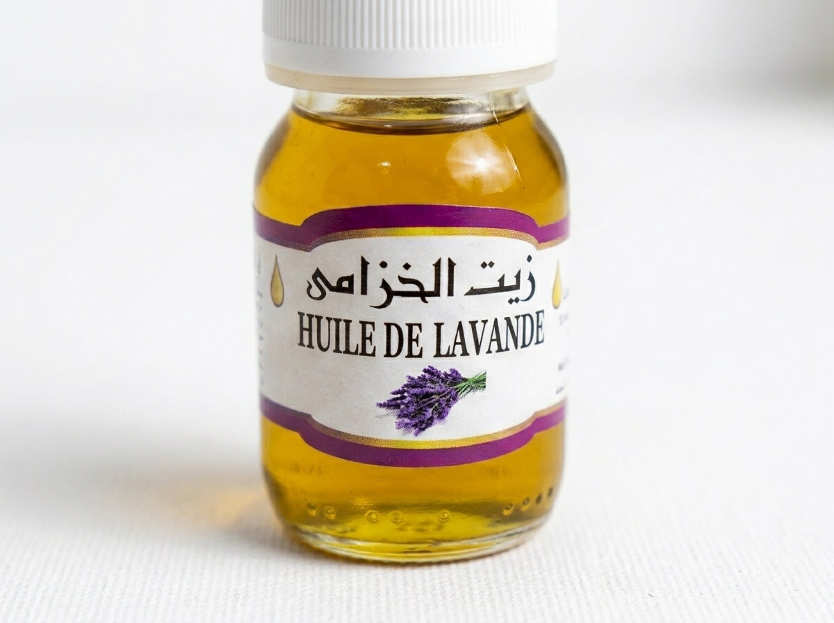 Flacon d'Huile de Lavande Khizama Orianza Selection, le soin végétal réparateur et dermocalmant.