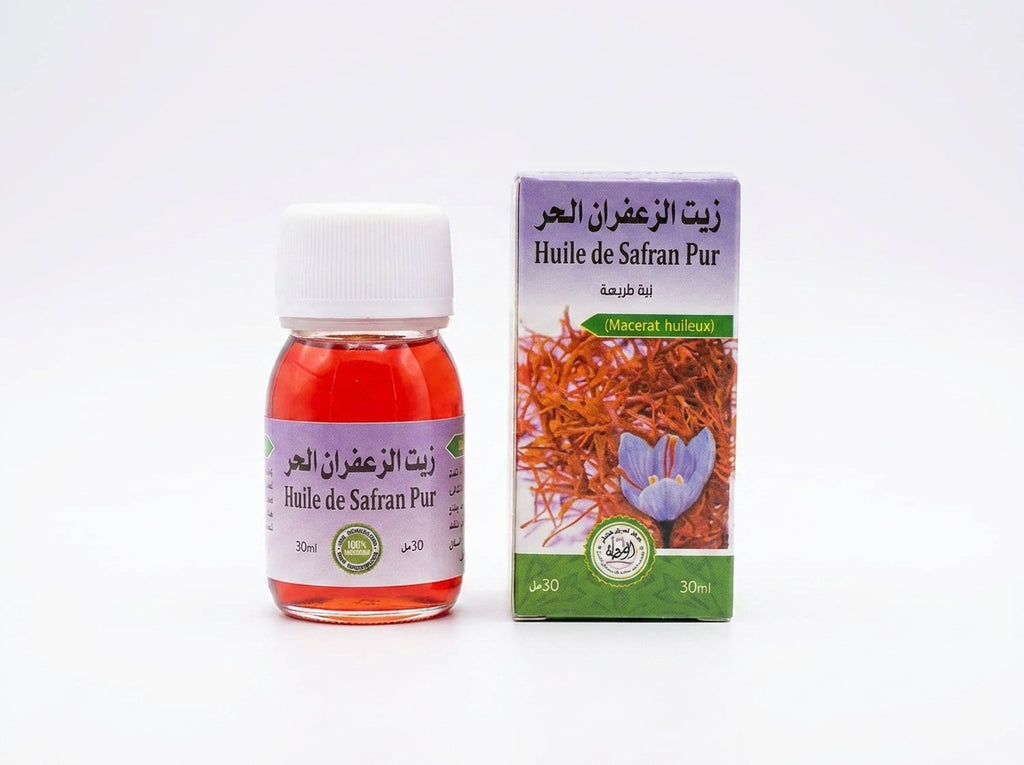 Massage facial nocturne avec l'huile de safran pure pour lisser les ridules et unifier le teint.