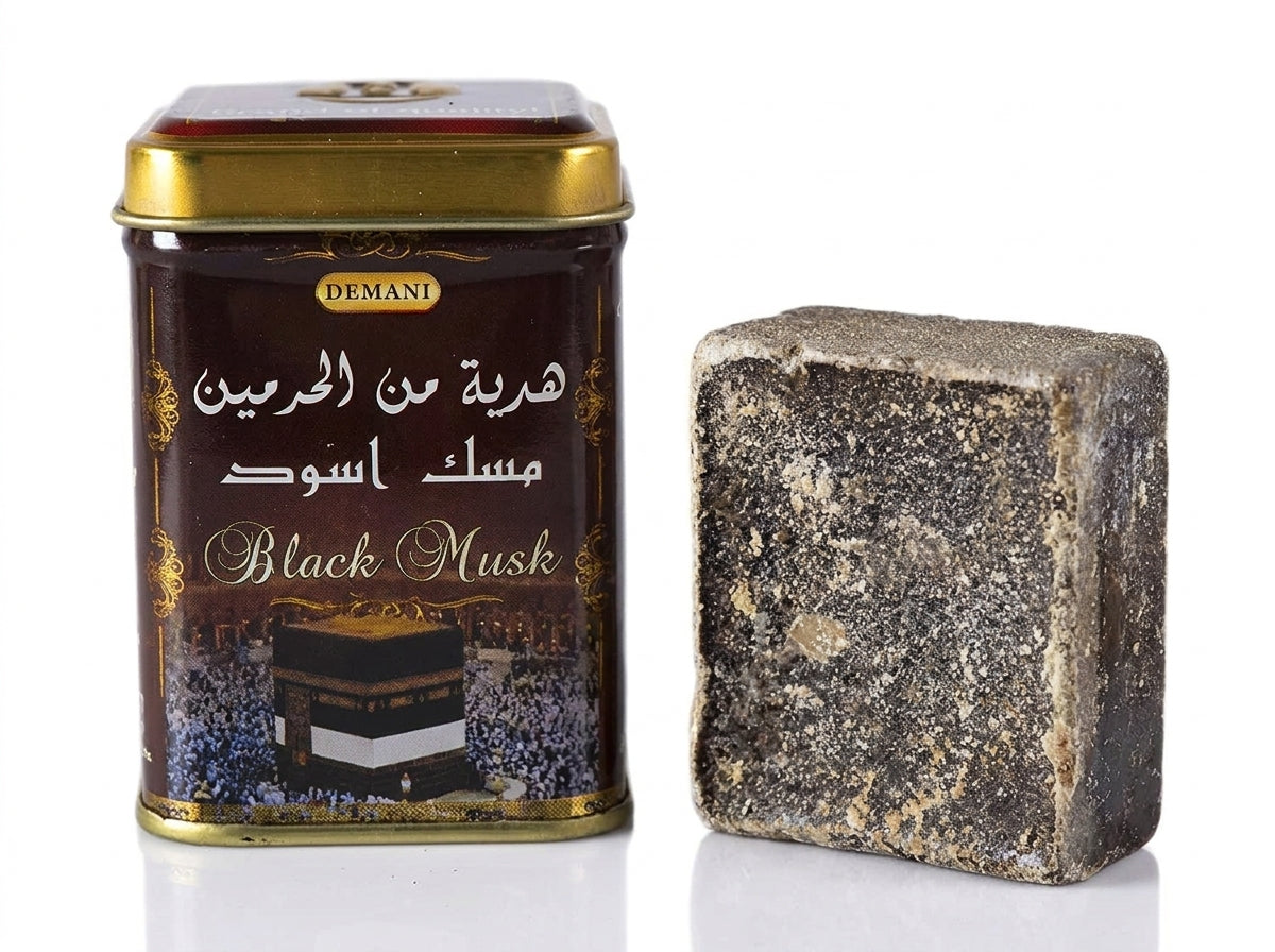 Carré de Musc Noir Solide Orianza Selection, parfum sec traditionnel aux notes intenses et boisées.