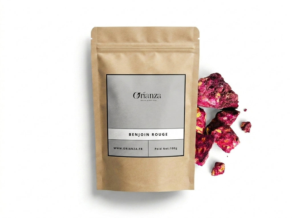 Sachet d'apothicaire en kraft de Benjoin Rouge Orianza Selection, Jaoui pur pour la purification avec quelques larmes de résine à côté.