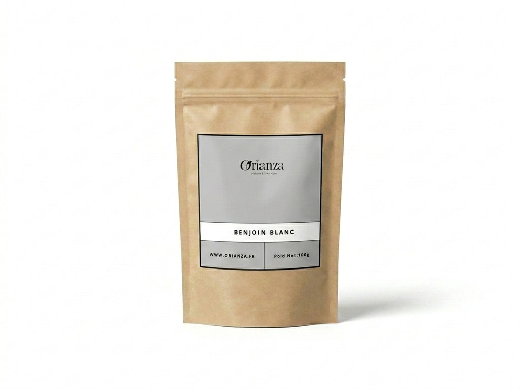 Sachet kraft de Benjoin Blanc Naturel de la marque Orianza, emballage hermétique protégeant la richesse aromatique de la résine.