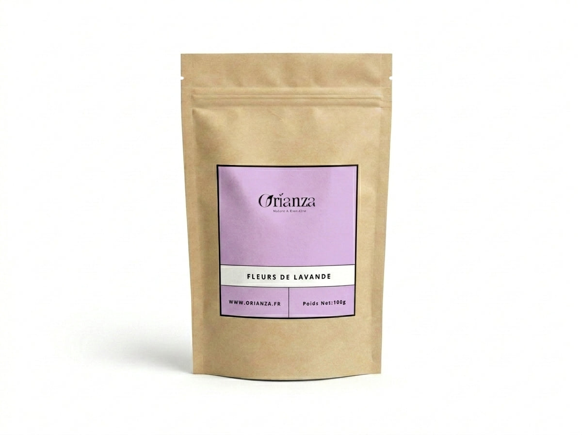 Sachet kraft de Fleurs de Lavande de la marque Orianza, emballage hermétique préservant l'arôme floral et pur de la plante.