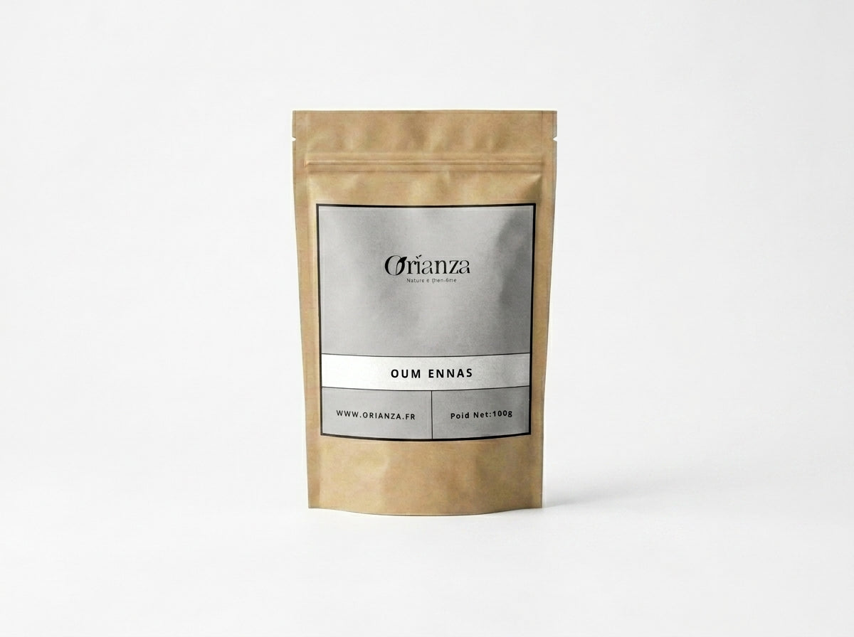Sachet kraft de résine Oum Ennas (Gomme Ammoniaque) de la marque Orianza, emballage hermétique protégeant les actifs aromatiques.