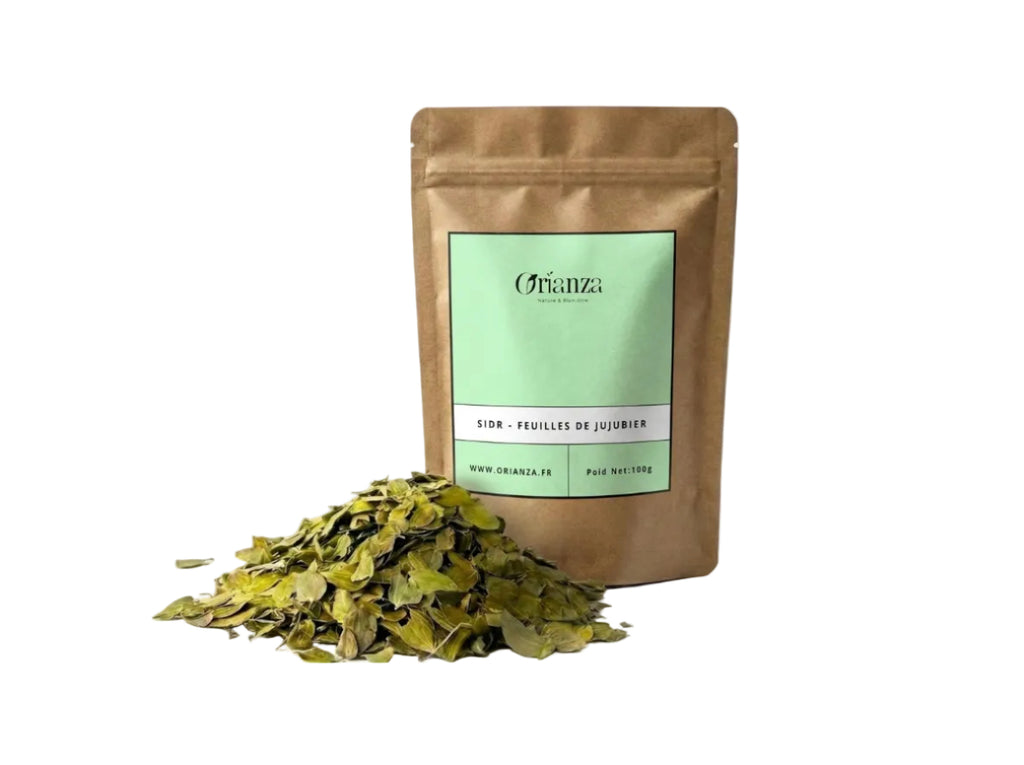 Sachet d'apothicaire en kraft de Feuilles de Sidr Orianza Selection, jujubier pur pour soin capillaire avec quelques feuilles à côté.